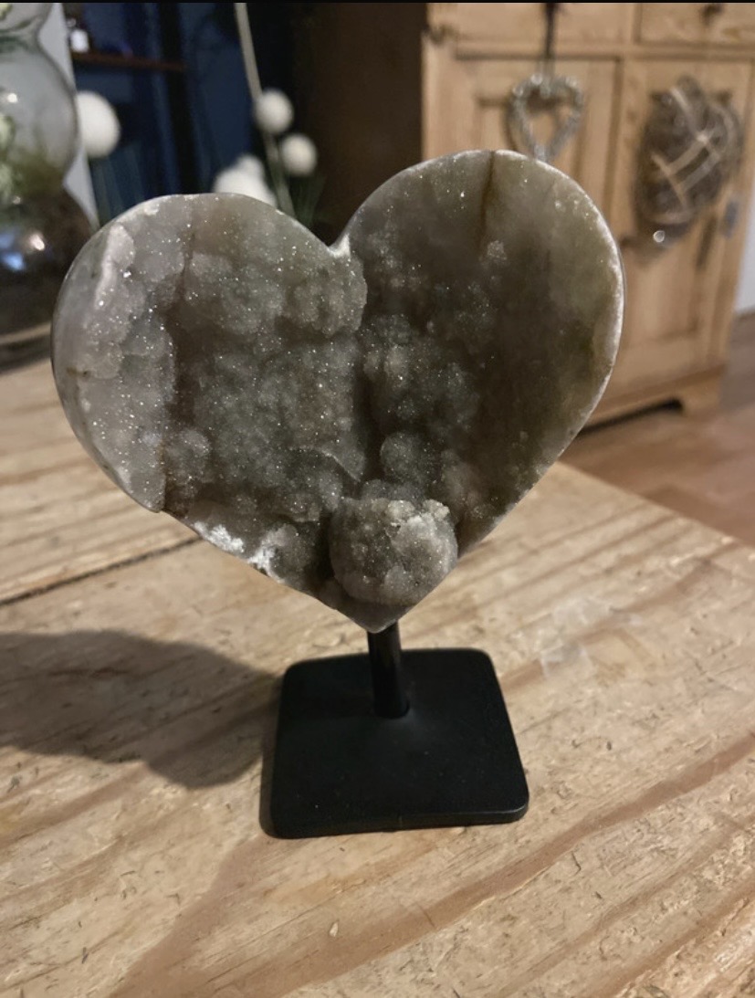 Sugar, amethyst crystal heart and stand