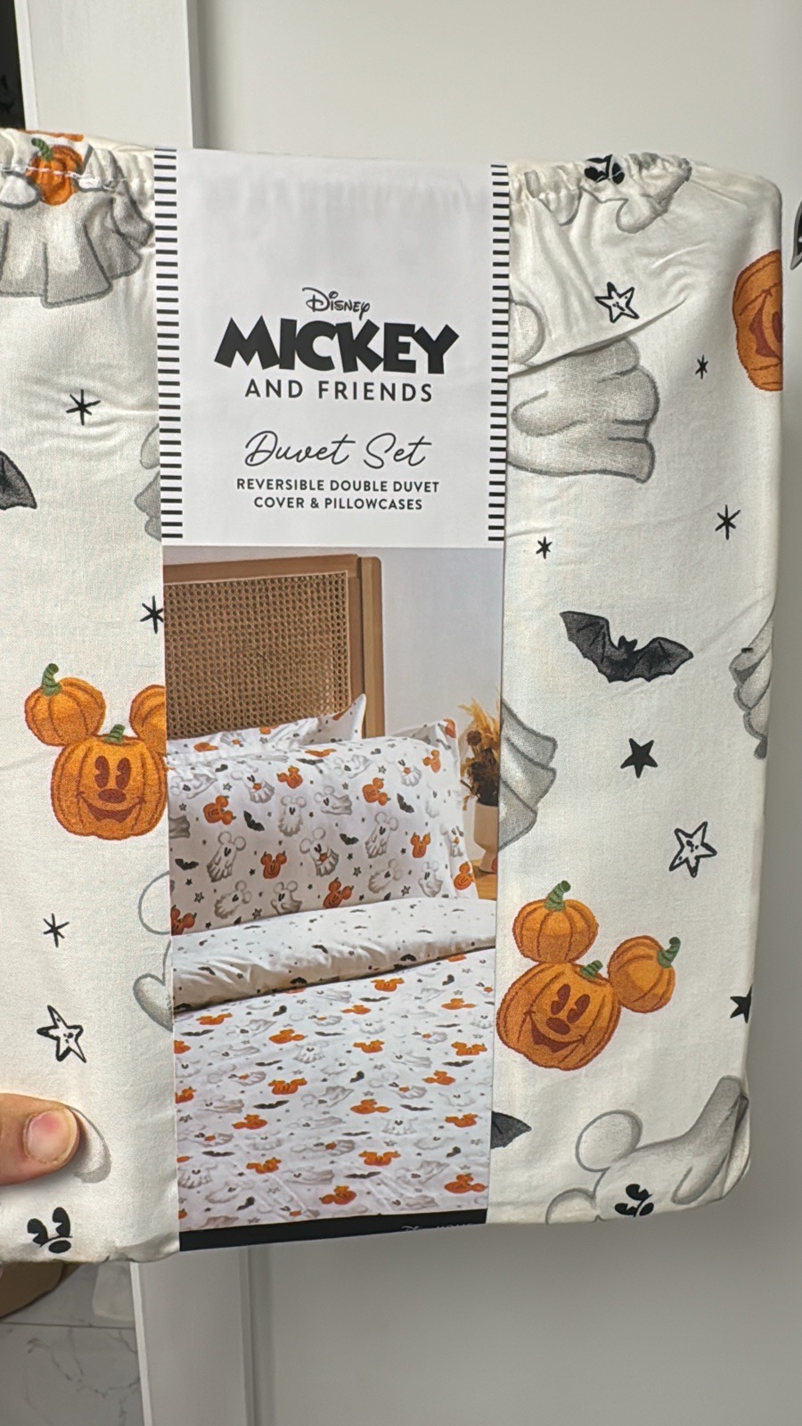 Disney Home Bargains Mickey and Friends Double Bedding Duvet Set