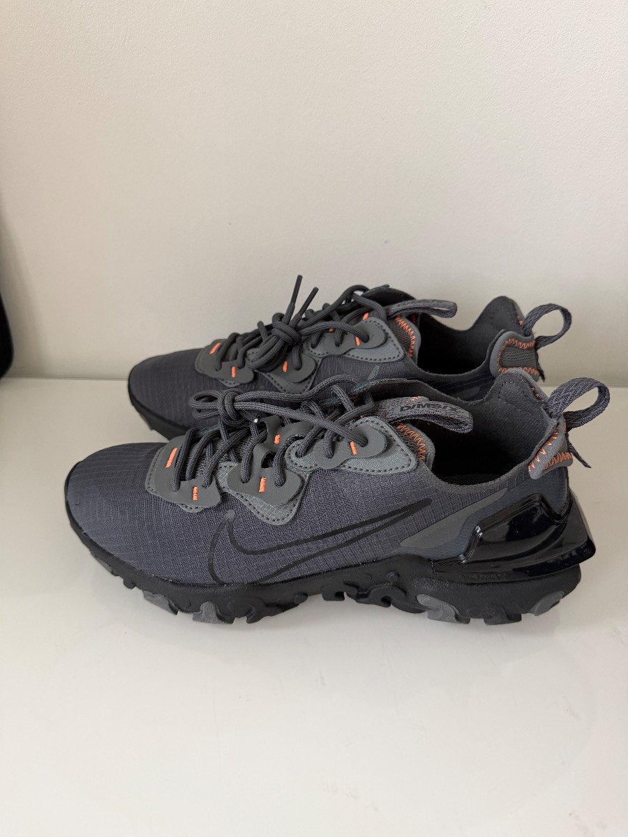 Nike React Trainers Black Grey Orange  Size 6 EU 40