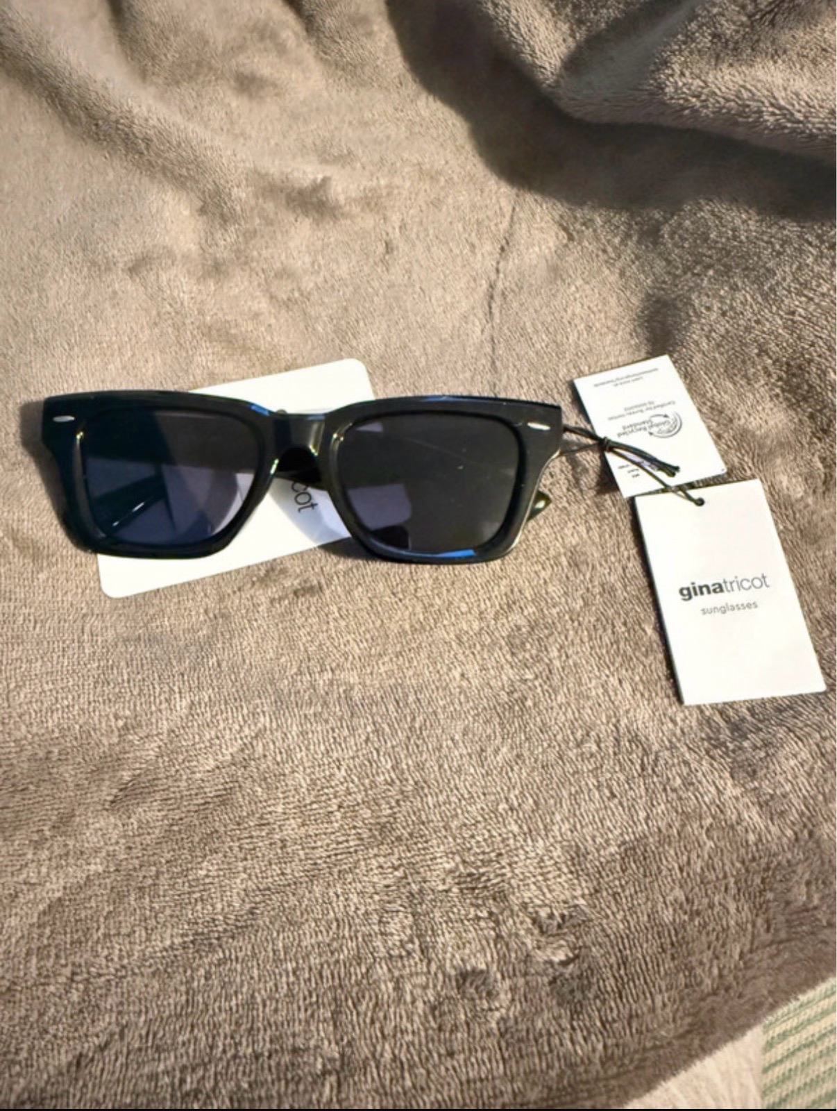 New Gina Tricot Black Sunglasses