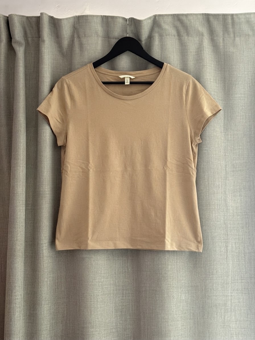 Basic Tan / Camel Short Sleeve Crew Neck T-Shirt