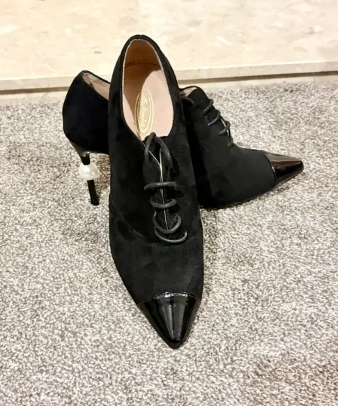 Mulanka Bootie Style Shoes Size 6
