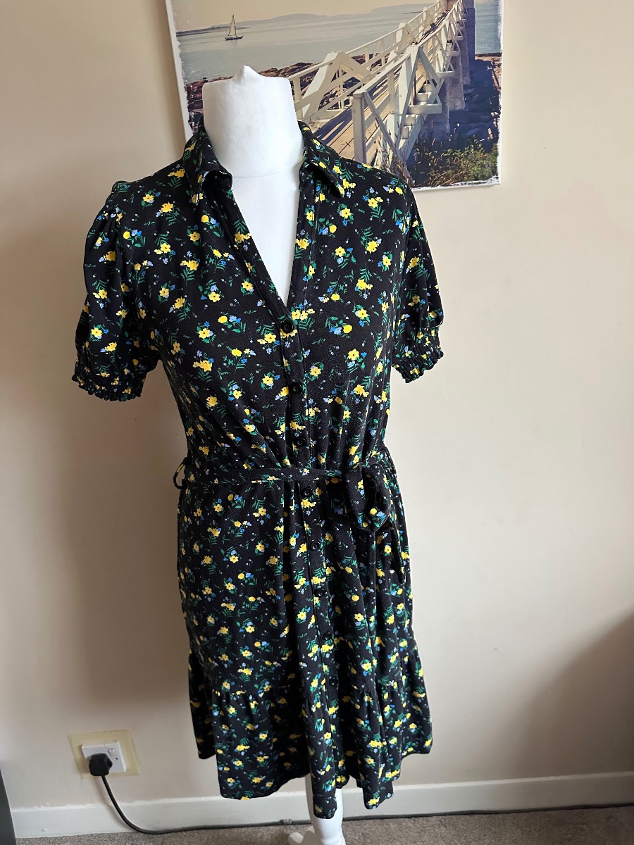 Dorothy Perkins vintage black floral print dress size 14