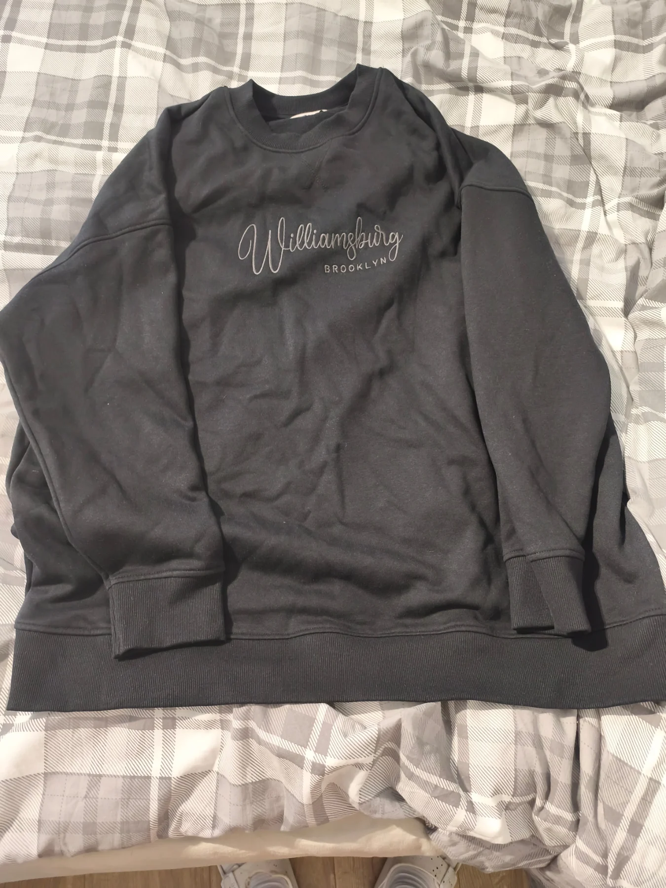 Oversized sweatshirt