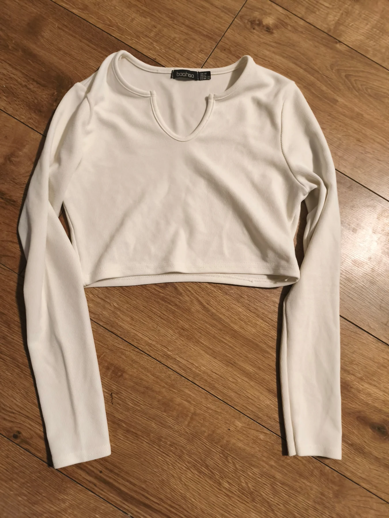 Long sleeve crop top