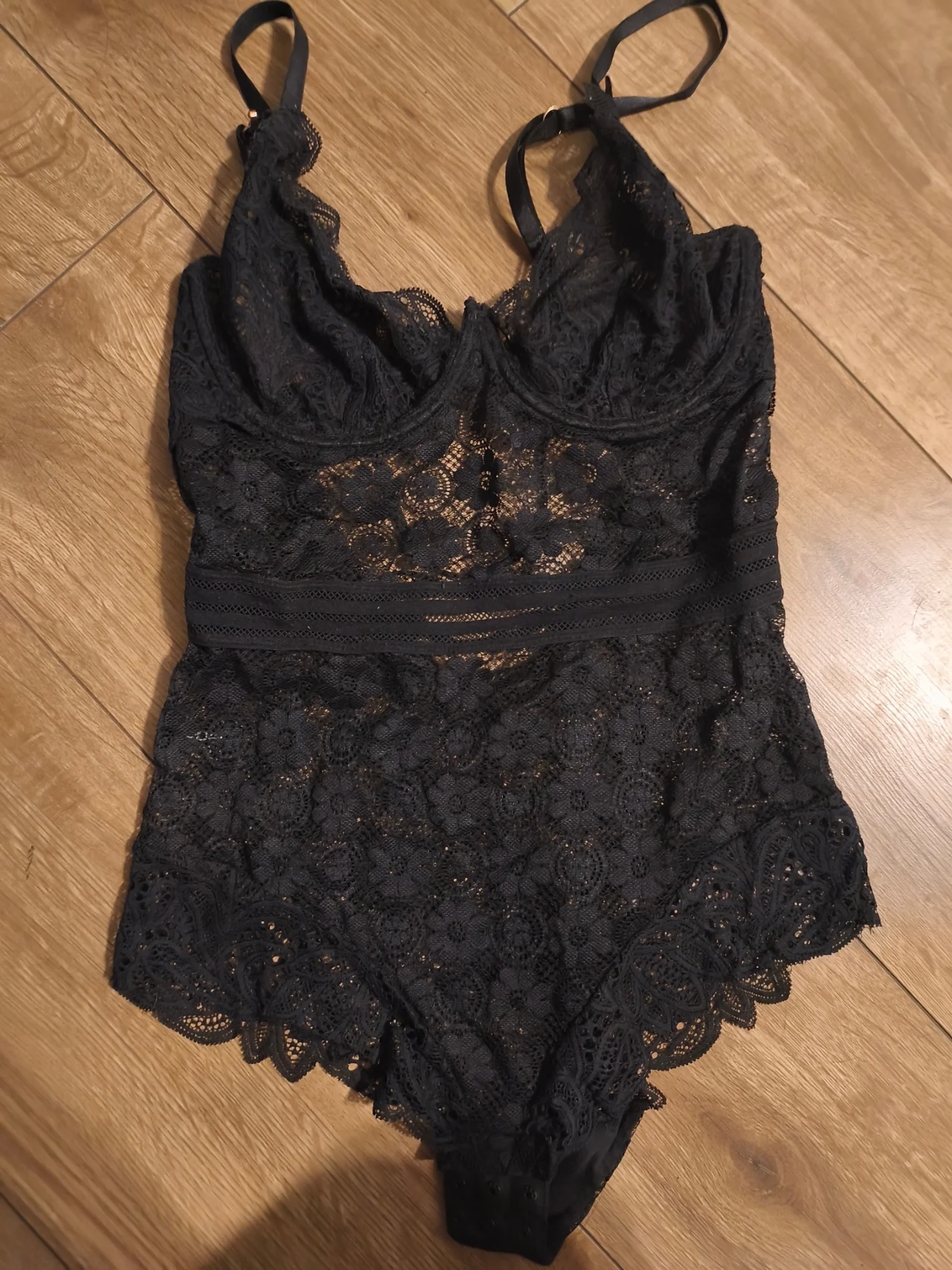 Lace bodysuit