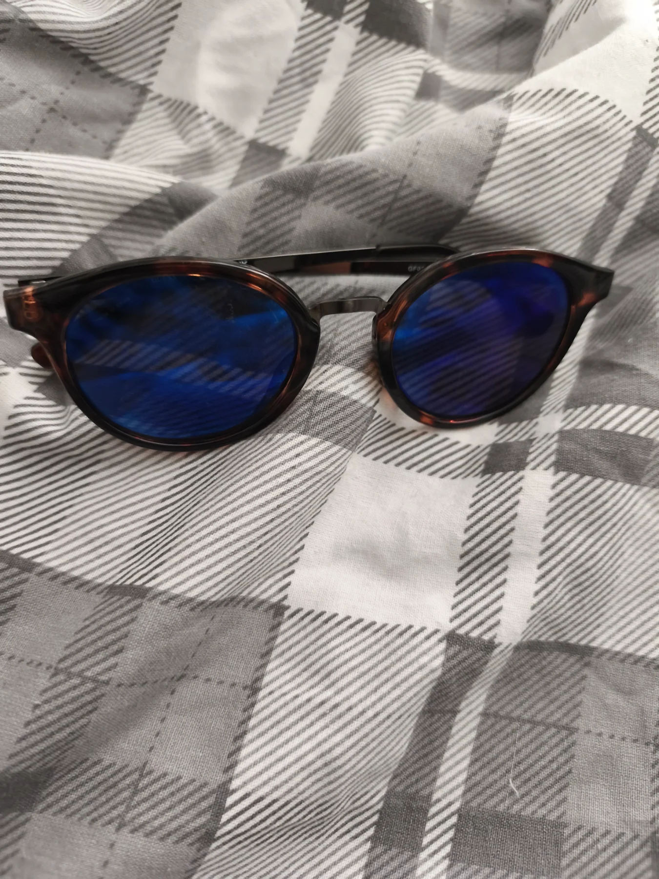 Guess sunglasses