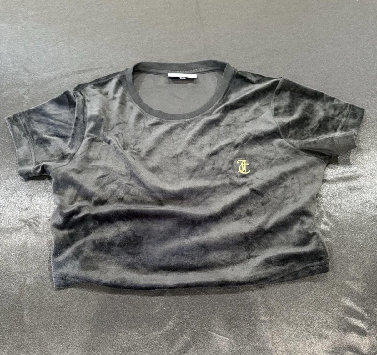 Juicy Couture Sport Size L Black Velvet Velour Cropped Short Sleeved Top T Shirt