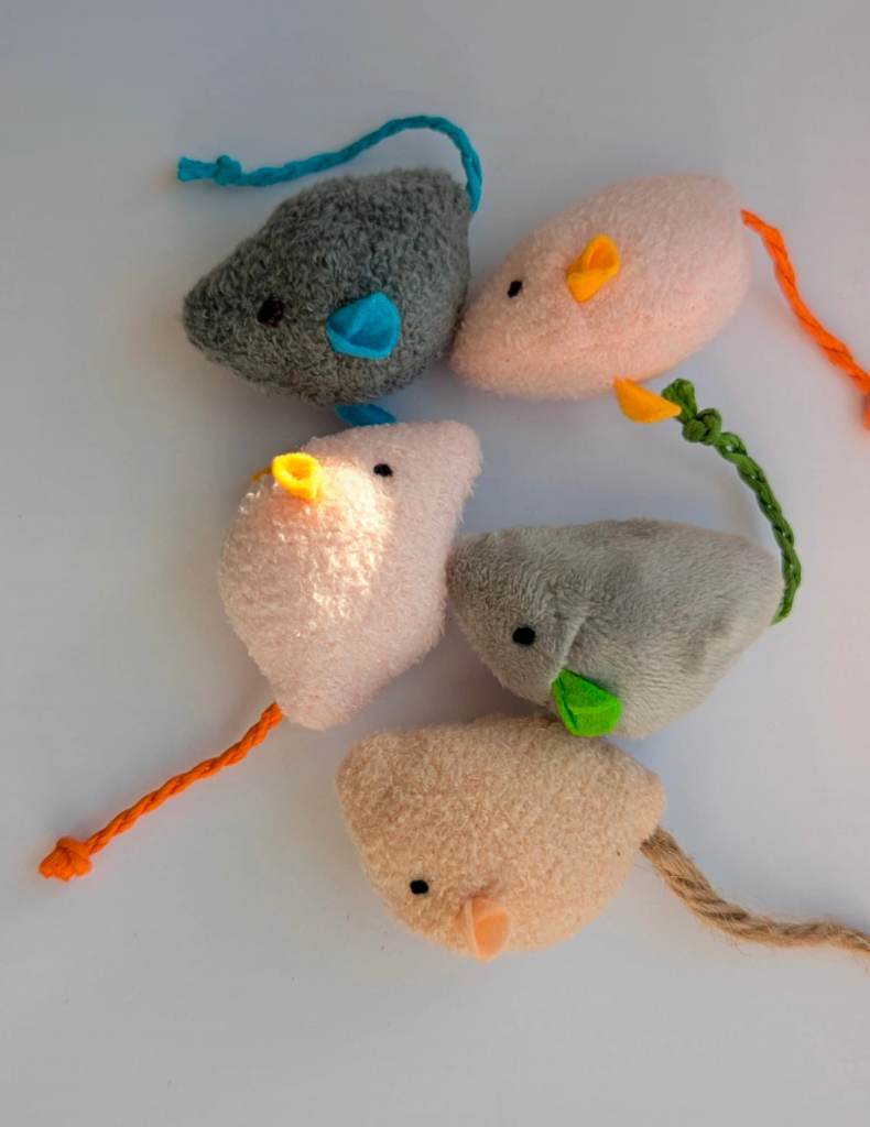 5x Catnip Stuffed Mouse Toys For Cats & Kittens