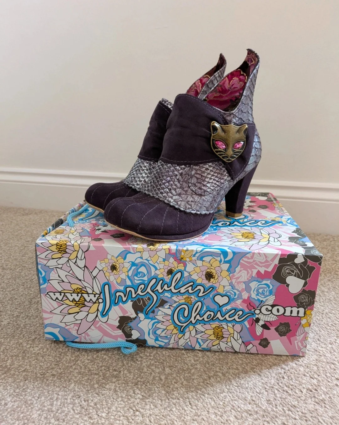 Irregular Choice Miaow boots size 38 purple