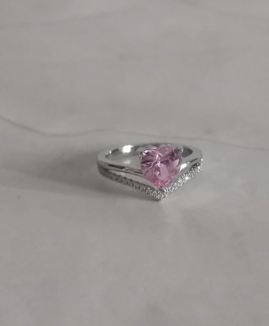 Pink heart Ring