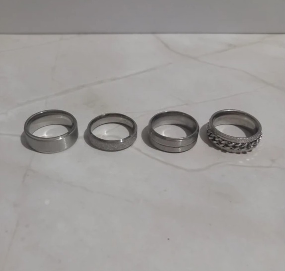 Mens rings Size 9