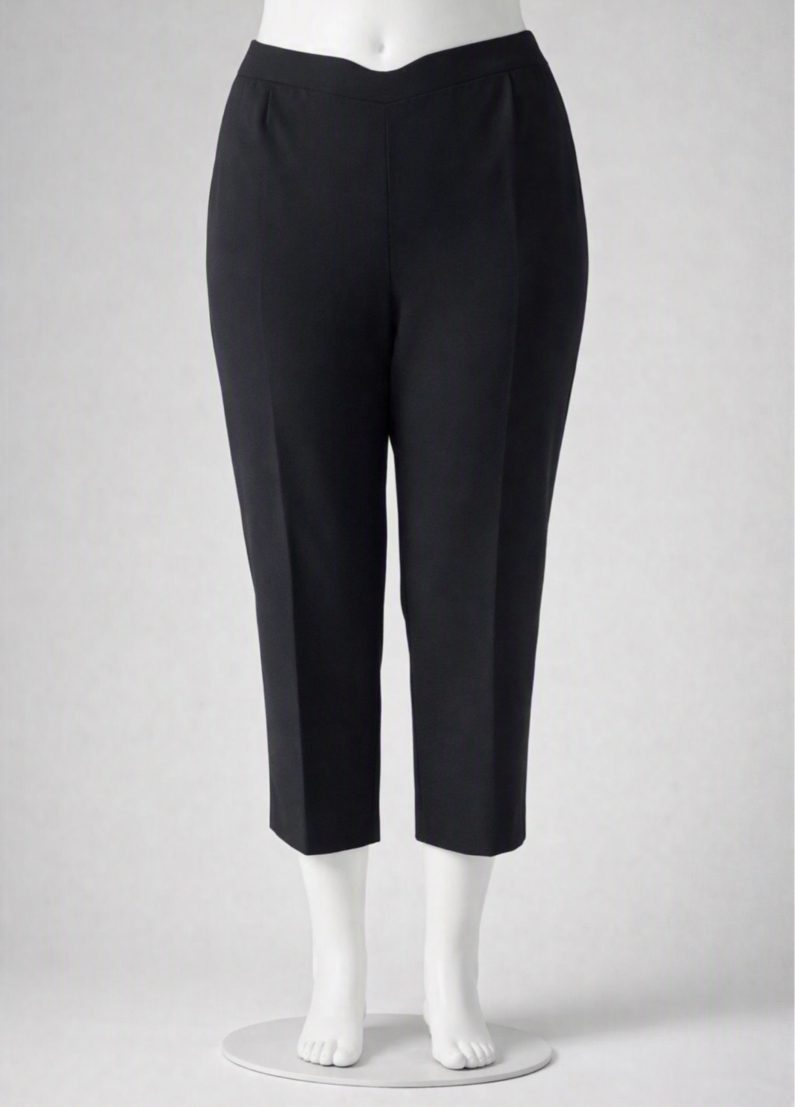 Ladies cropped trousers inside leg 26 inches