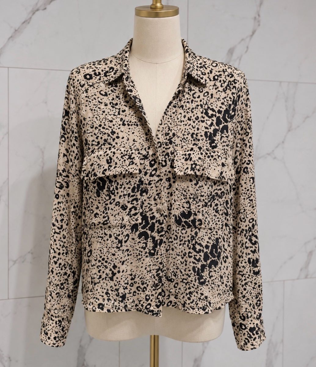 Zara print blouse size medium
