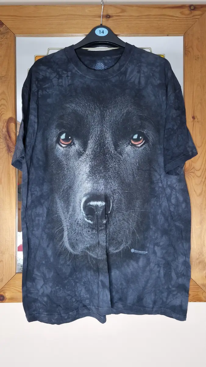 The Mountain Black Lab Face T-Shirt Large