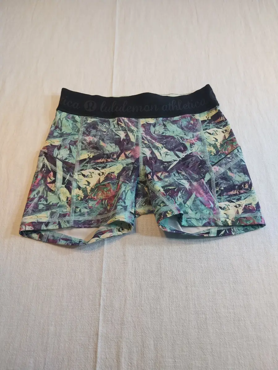 Lululemon Floral Print Compression Shorts Women's UK 8 US 4 Yoga Gym Run