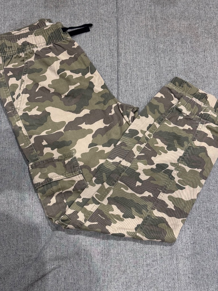 F&F Girls Camo Cargo Joggers Size 12-13 Years Khaki Green Camouflage Trousers