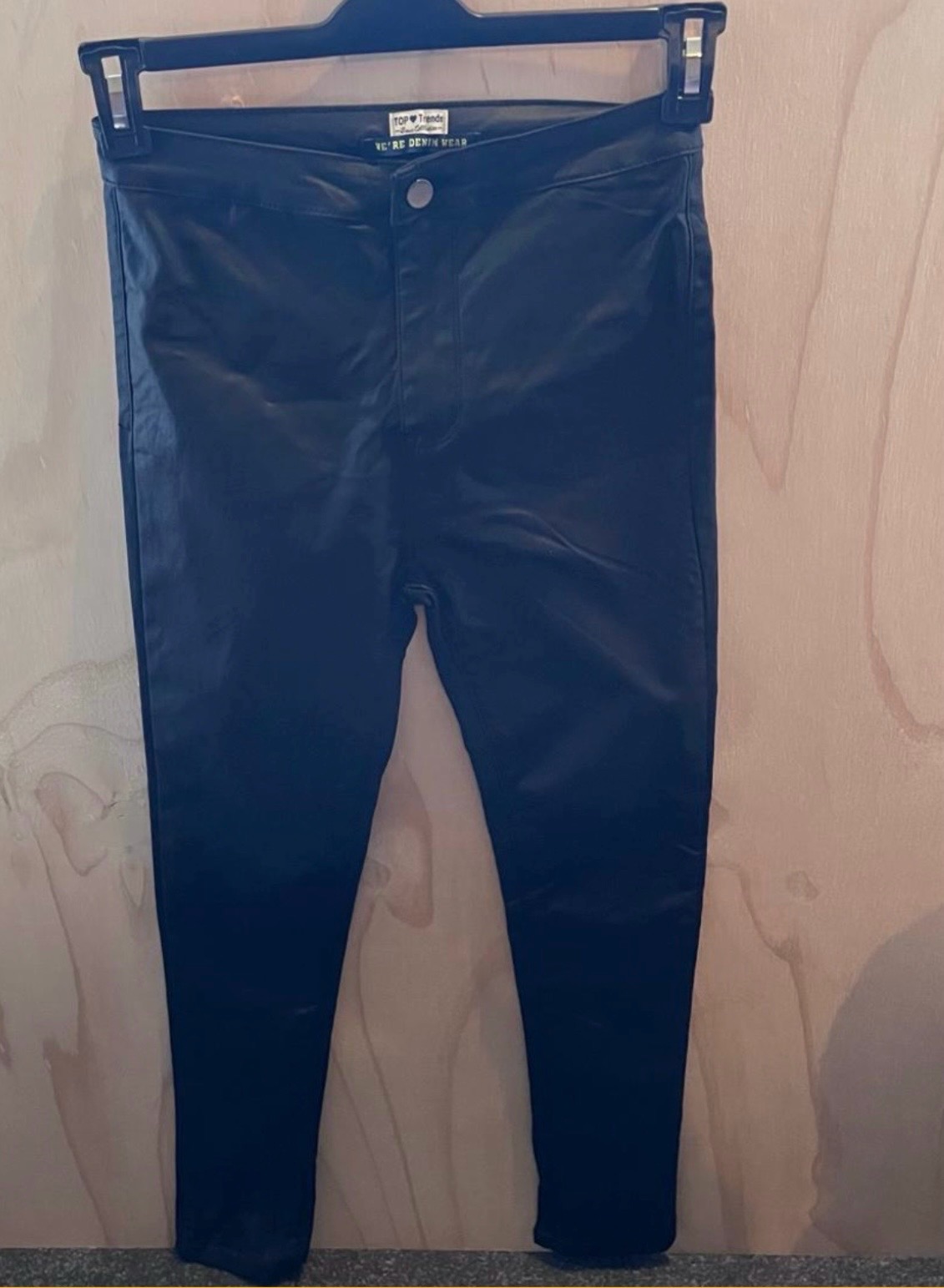 BNWT Top Trends Black Coated Leather-Look Jeans   Waist 28