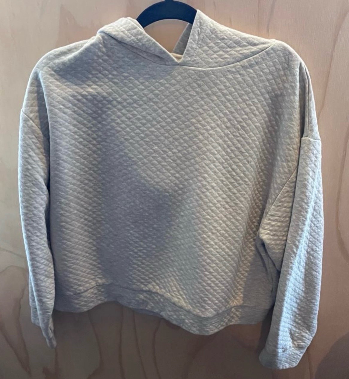 New Look Grey Quilted Diamond Hoodie - Size Medium