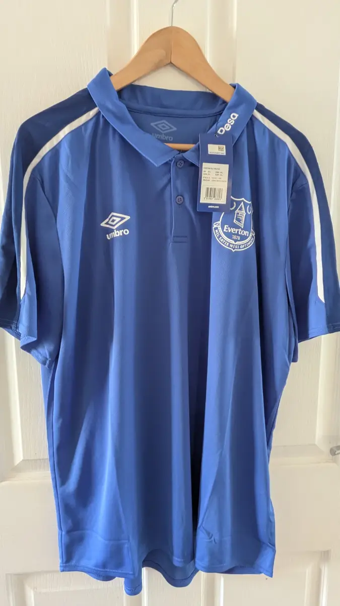Everton training polo