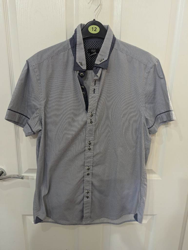 F&F shortsleeved shirt