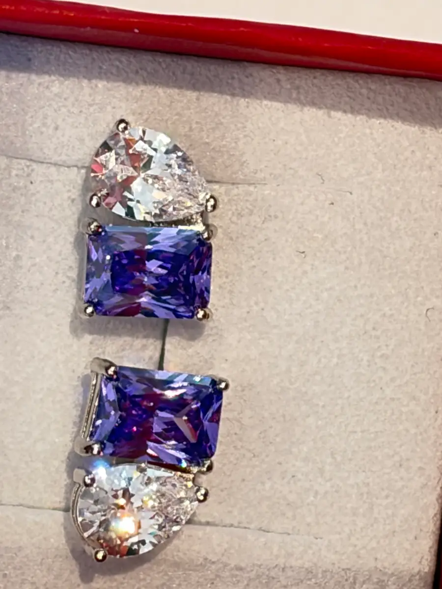 925 sterling silver earrings- crushed ice effect very sparkly