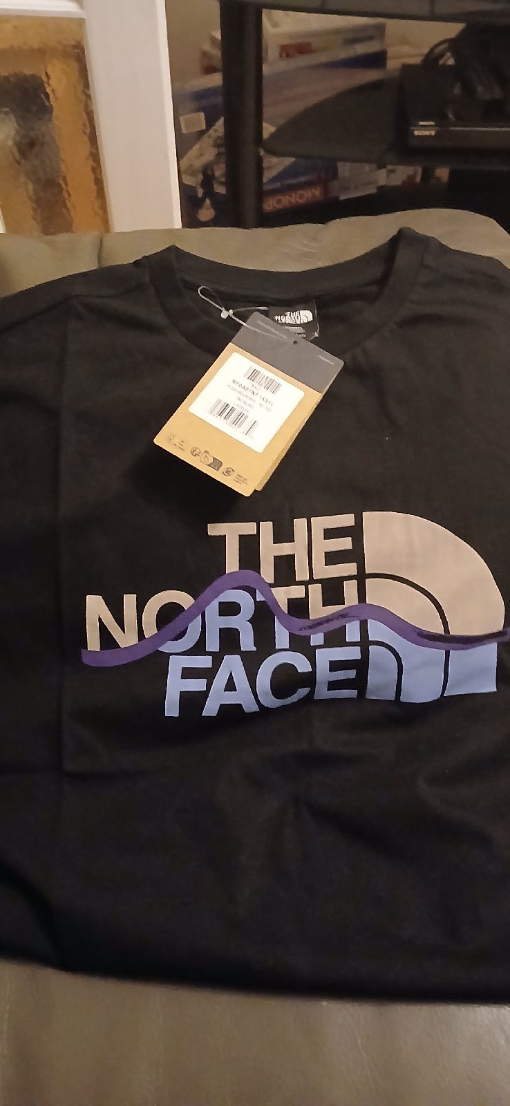 NORTH FACE T SHIRT