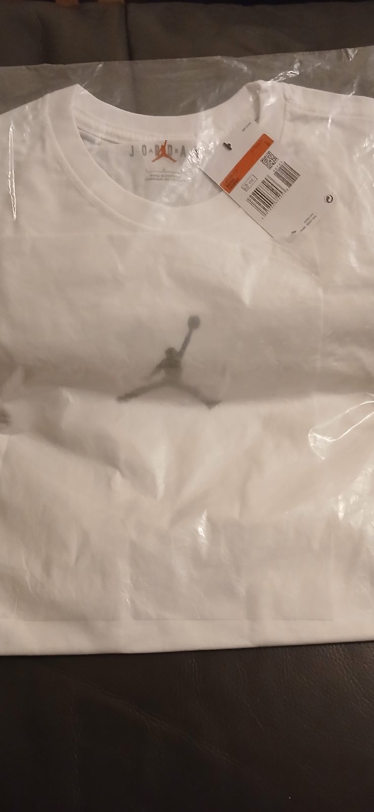 JORDAN LARGE WHITE T SHIRT