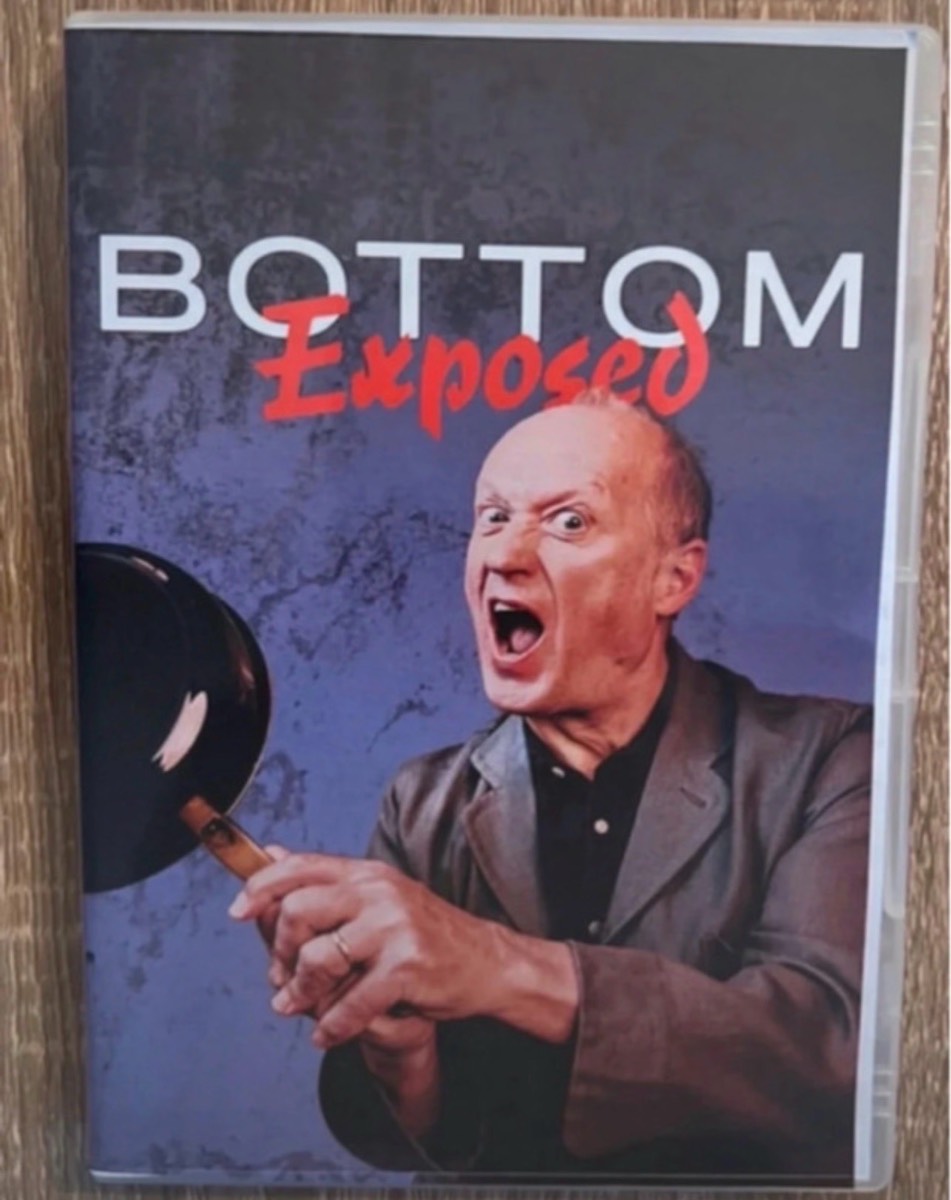 Bottom exposed DVD Rik Mayall Adrian Edmondson Richie & Eddie.
