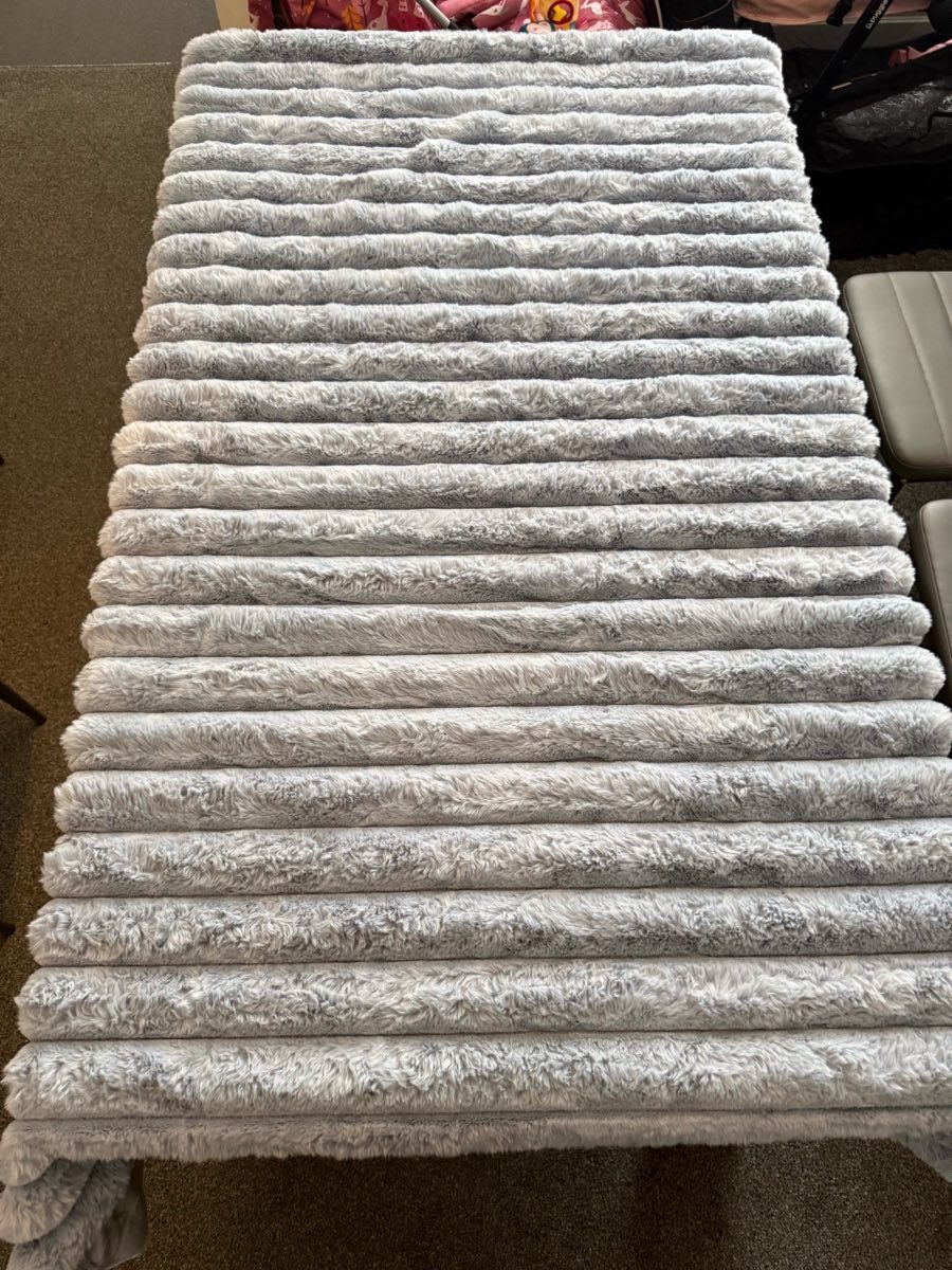 Large Soft Blanket
