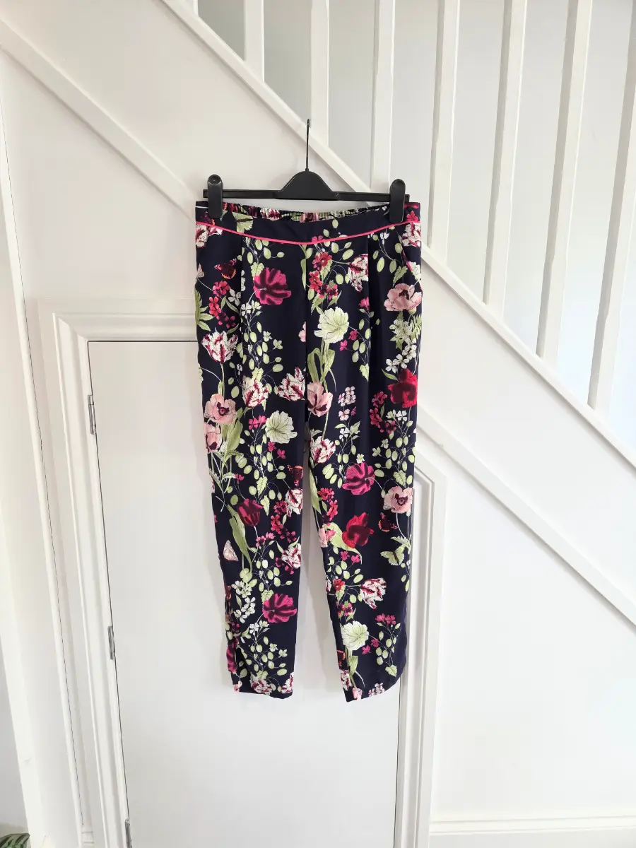 Wallis womens floral evening summer trousers size 12