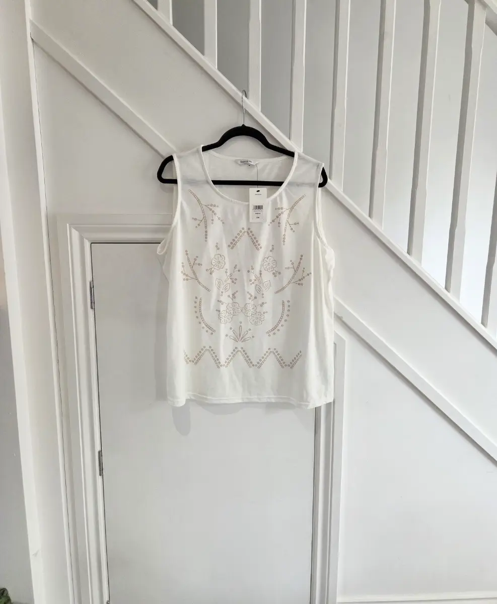Bonmarche BNWT womens summer sleeveless top blouse cotton blend size 18