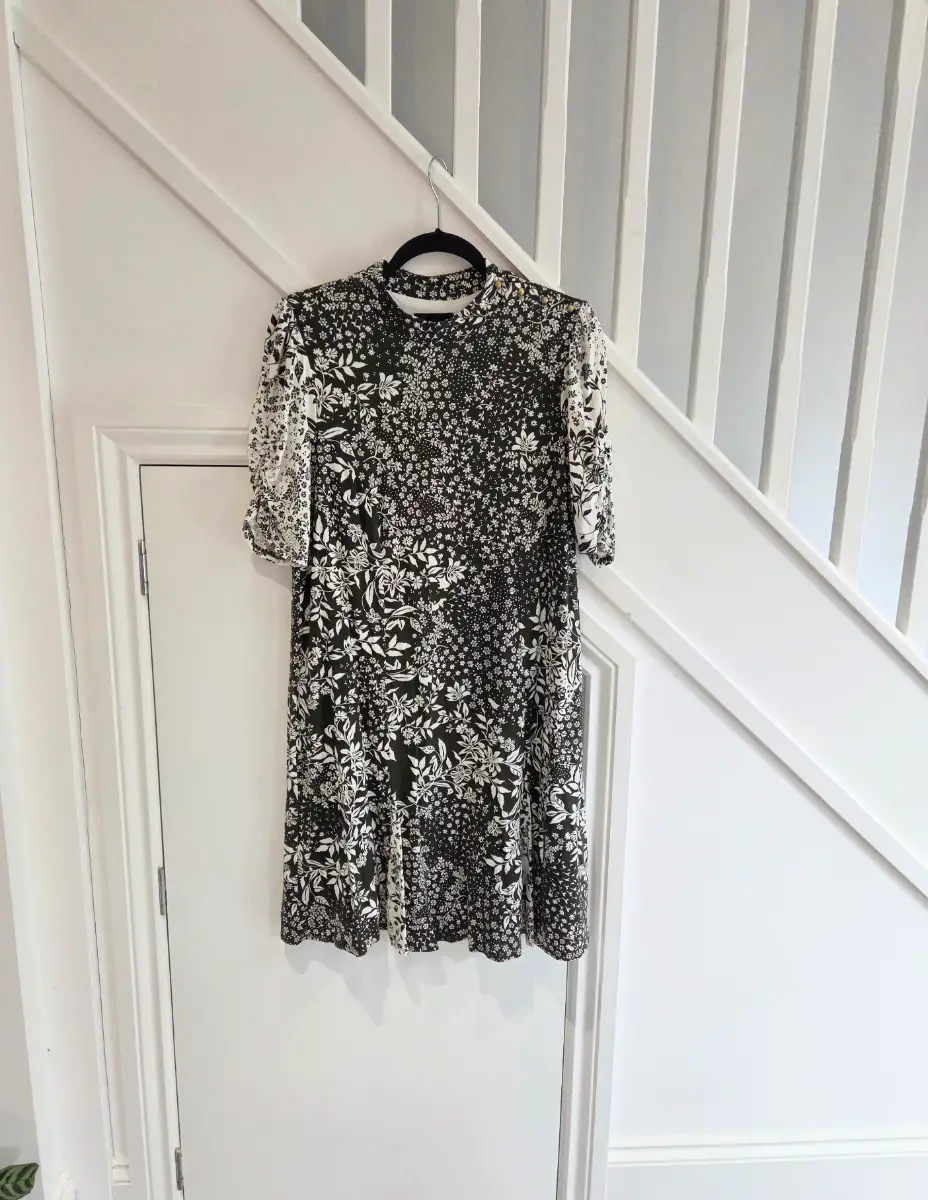 Phase Eight womens occasion summer khaki green and white dress size 14