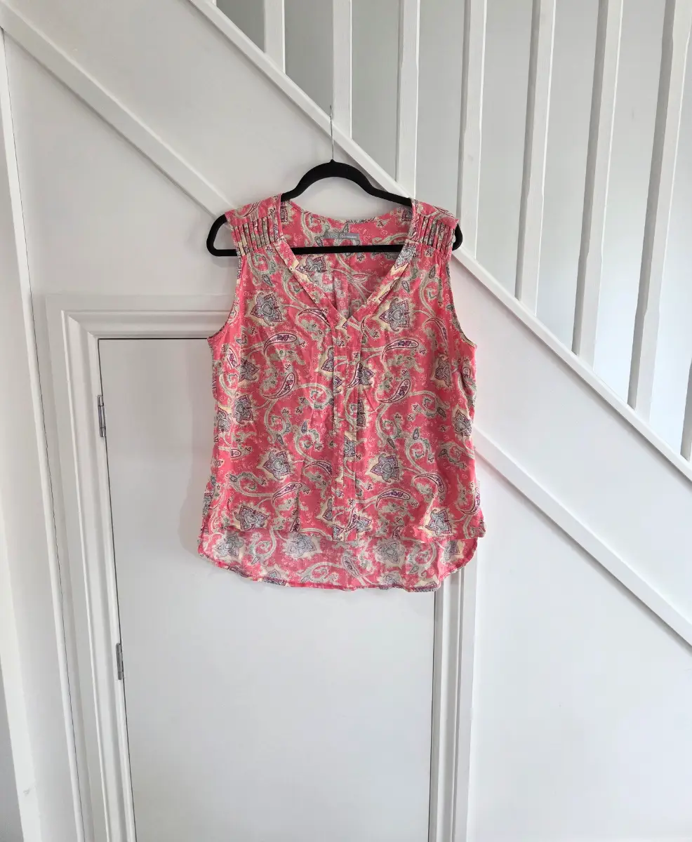 Marks and Spencer womens sleeveless summer multicoloured blouse size 18