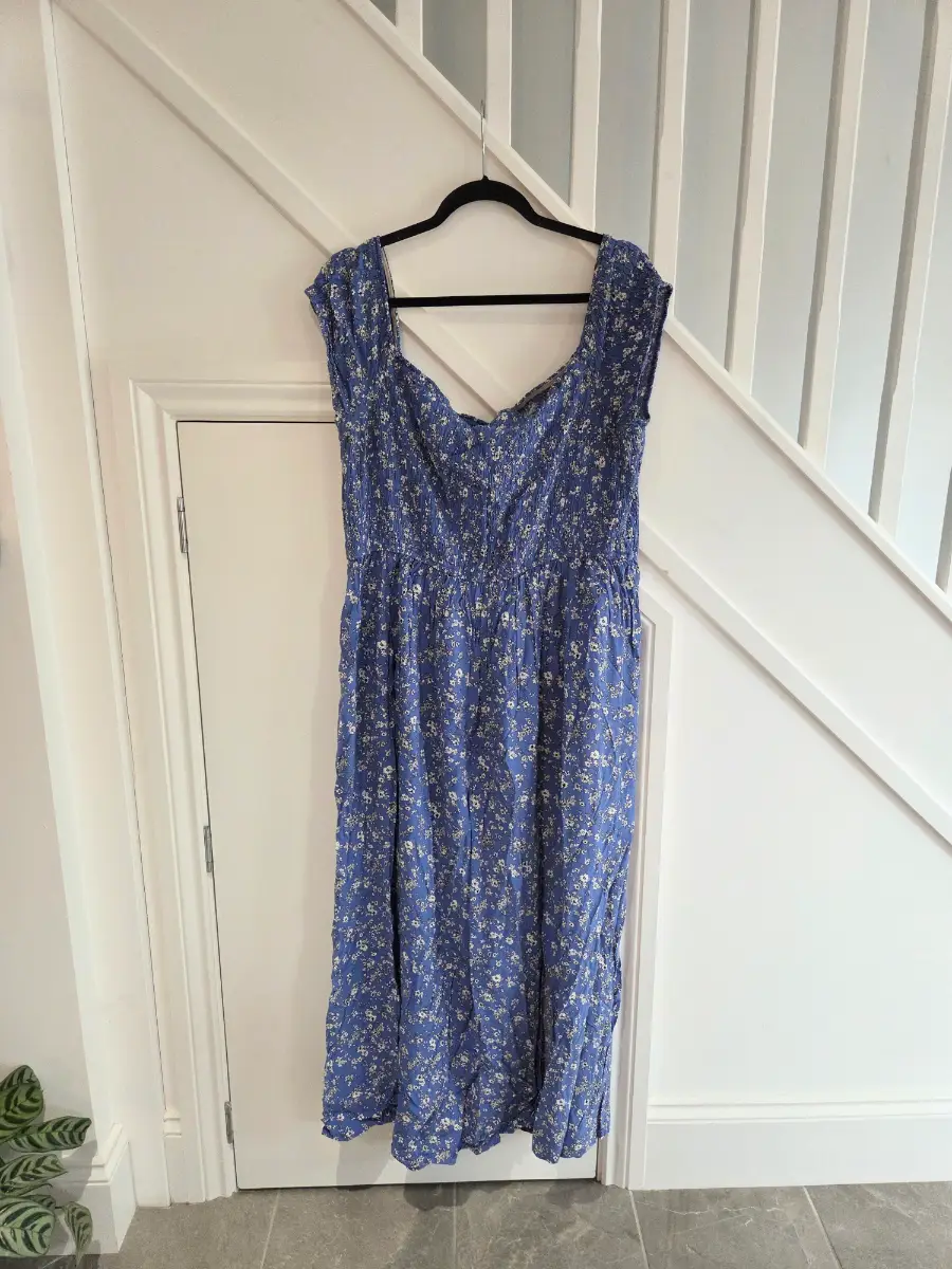 Yours womens long summer holiday blue and white dress size 18