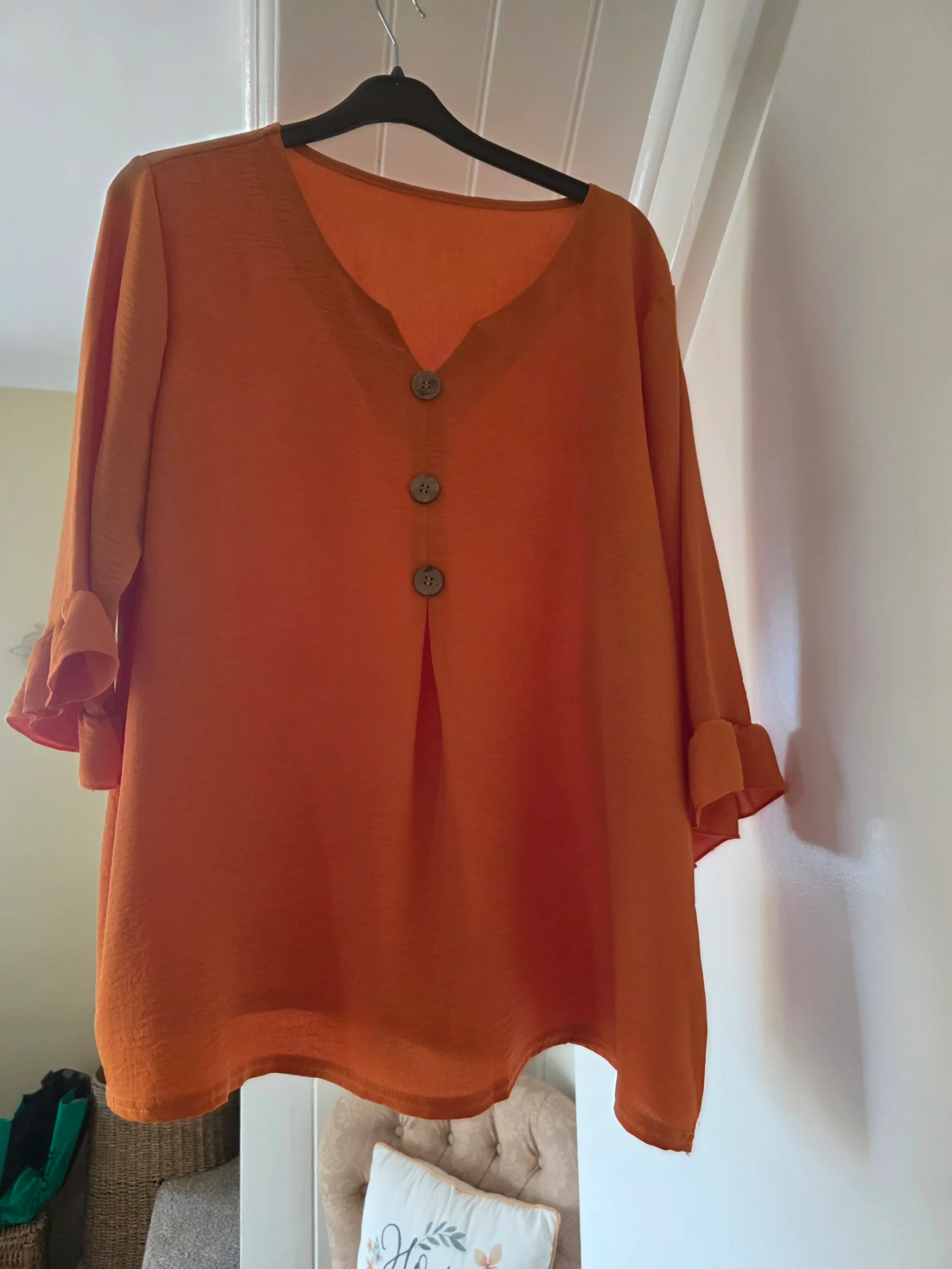 Size 22 orange top