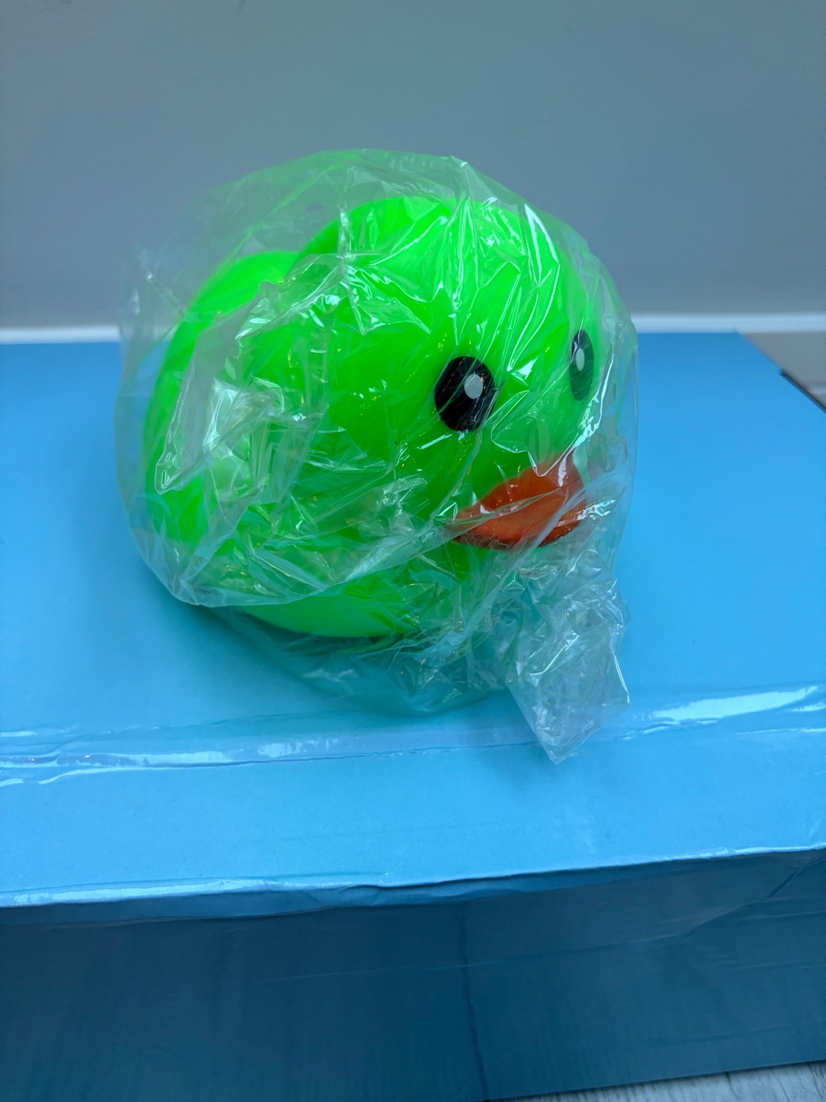 XL green duck squishy