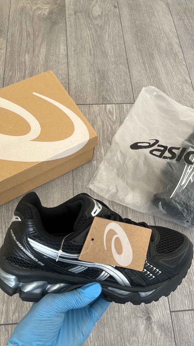 ASICS Gel-Kayano 14 Black Silver Men’s UK 8.5 BNWT Box & Dust Bag 👟