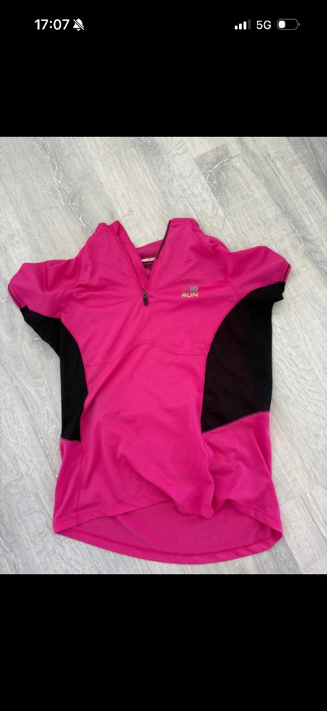 Women’s Karrimor sports top size 10