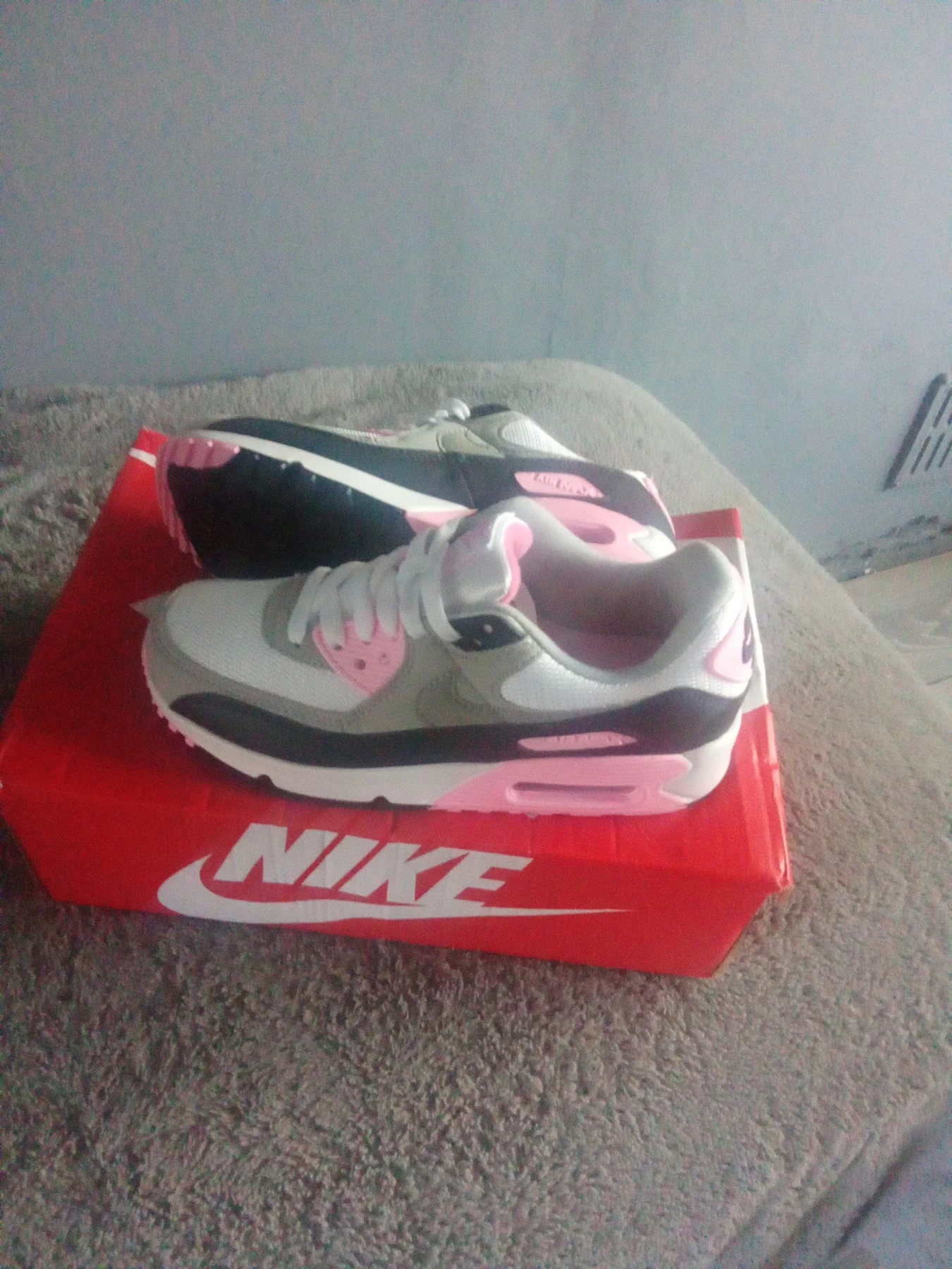 Ladies shoes sporty Casual