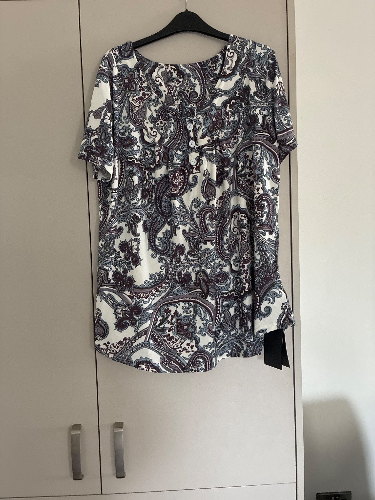 Super soft paisley top
