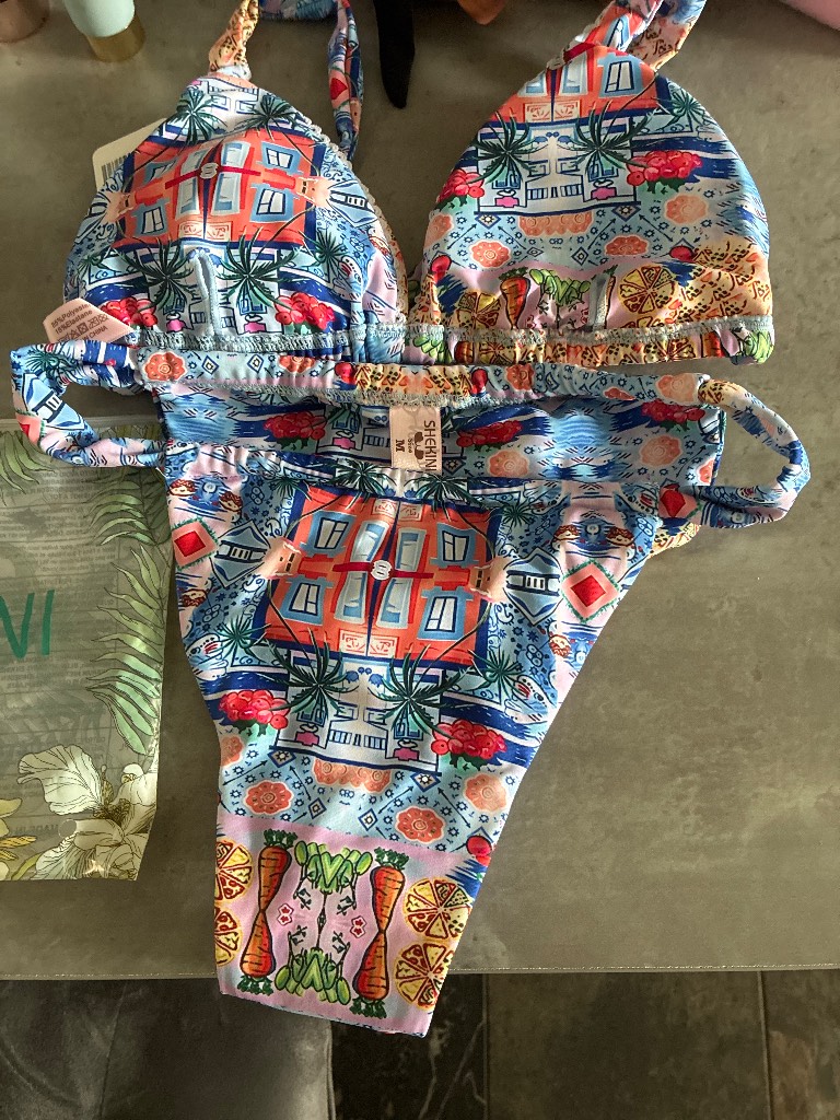 Shekini bikini size M