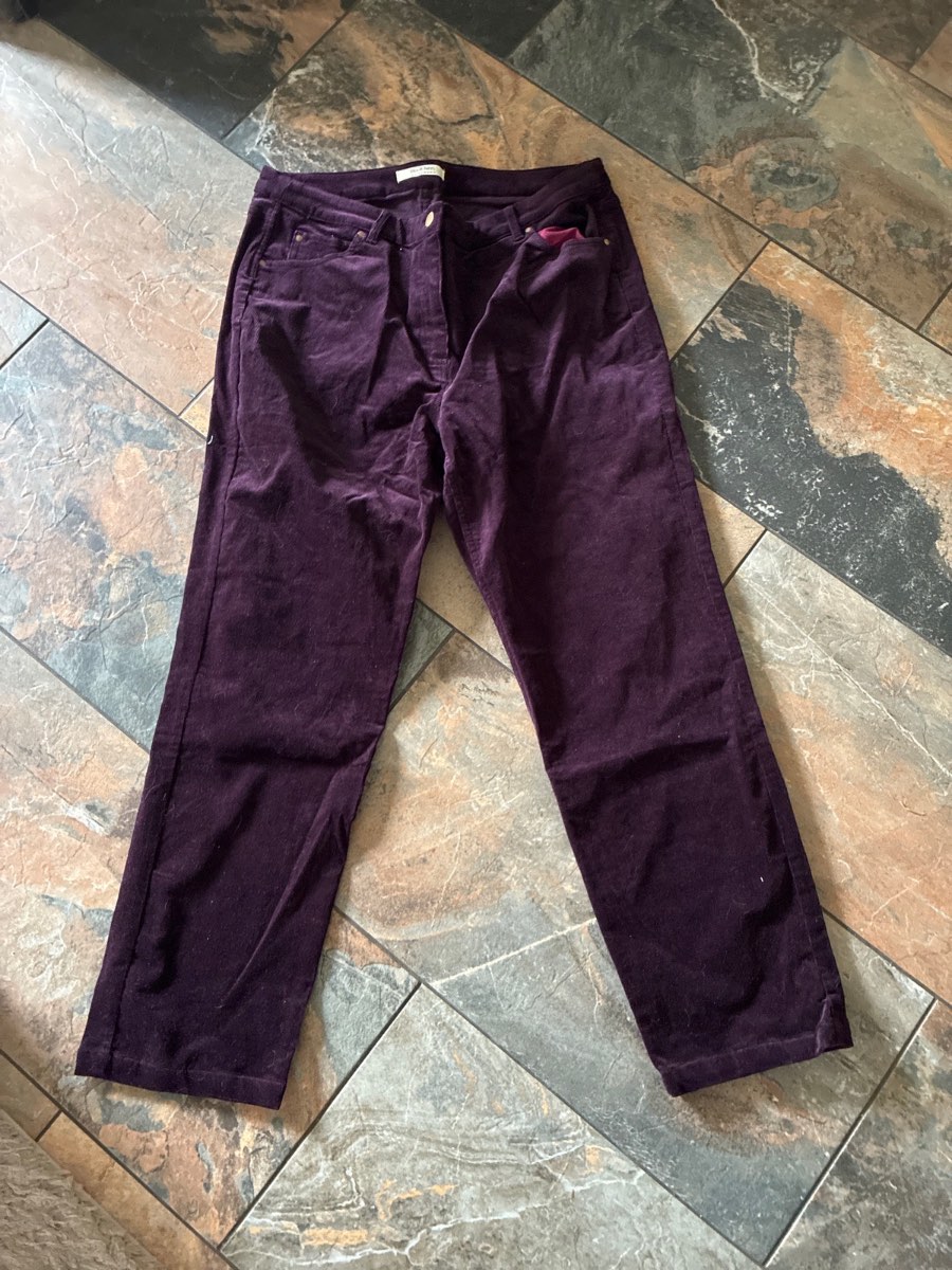 Woolsover burgundy trousers