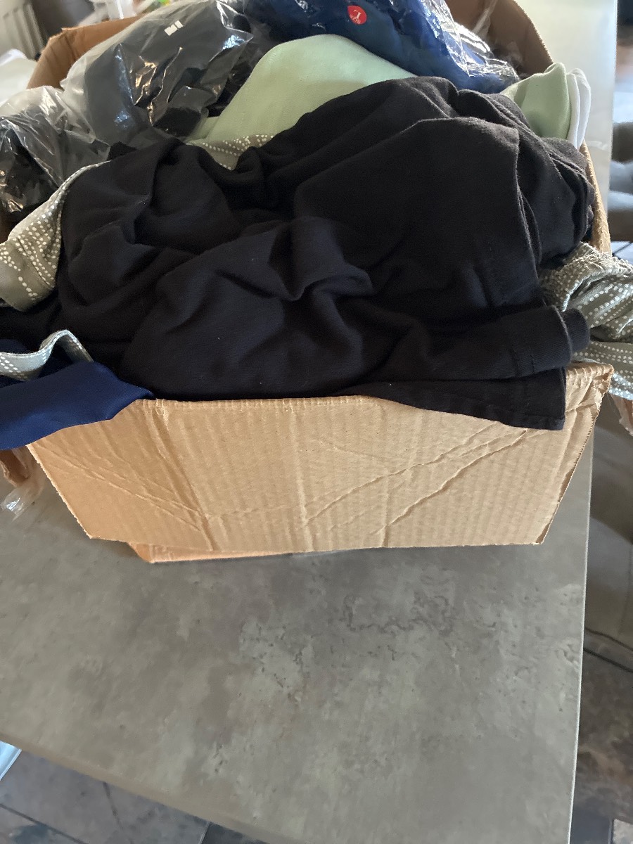 Ladies box bundle clothes 10 items