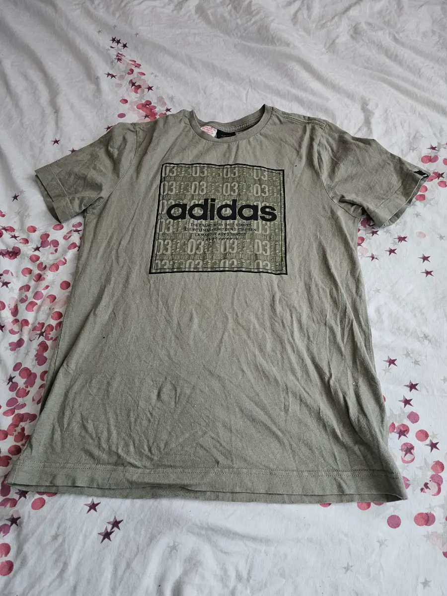 Boys tshirt Adidas size 13-14 years