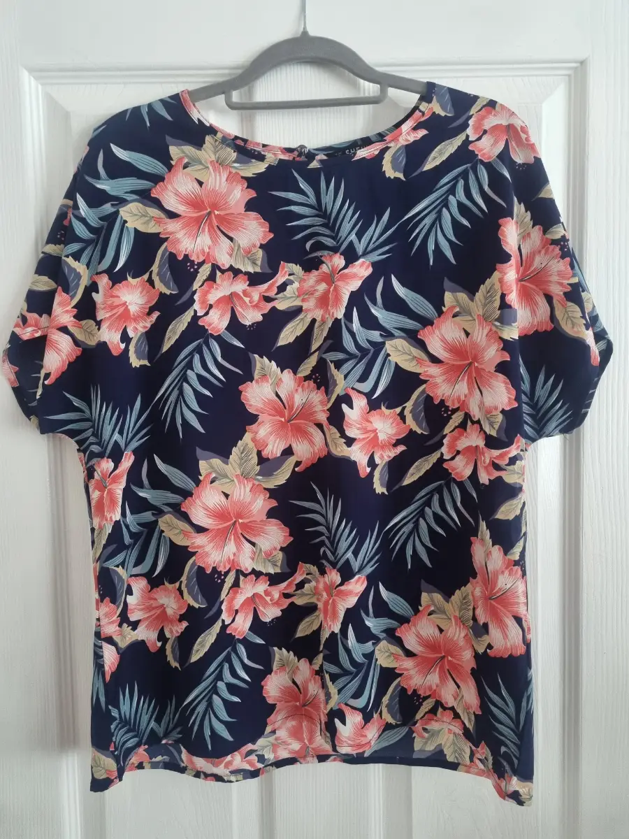 Tropical Flower Shein Top L