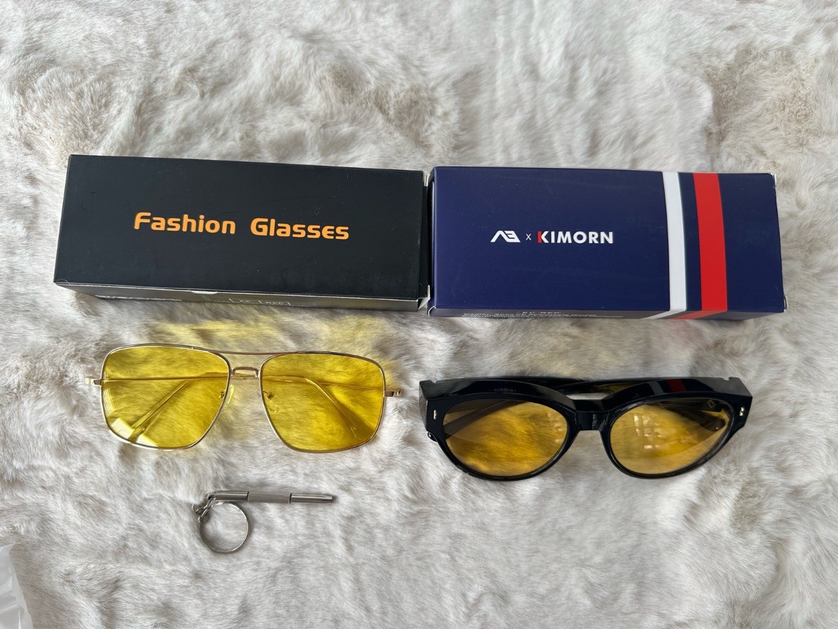 2 pairs of fashion glasses, yellow lens