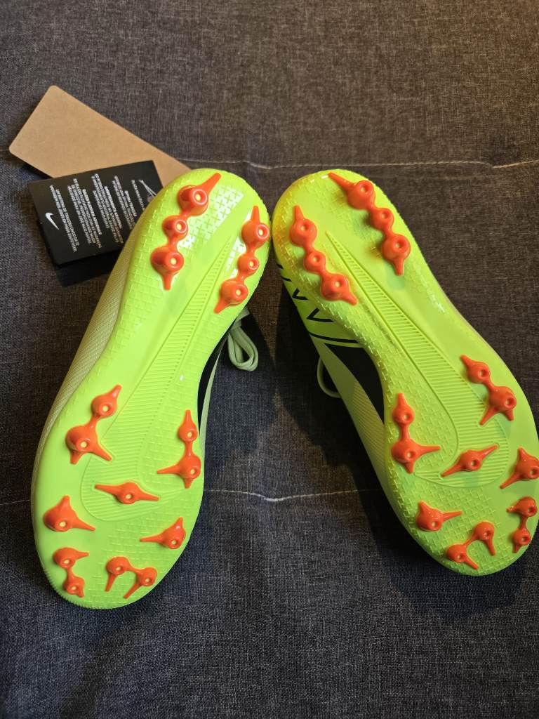 jr zoom vapor 16 academy ag uk3