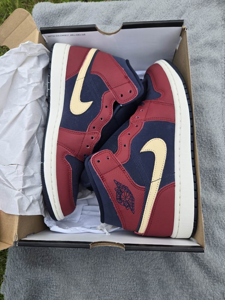 air jordan 1 mid se uk7.5