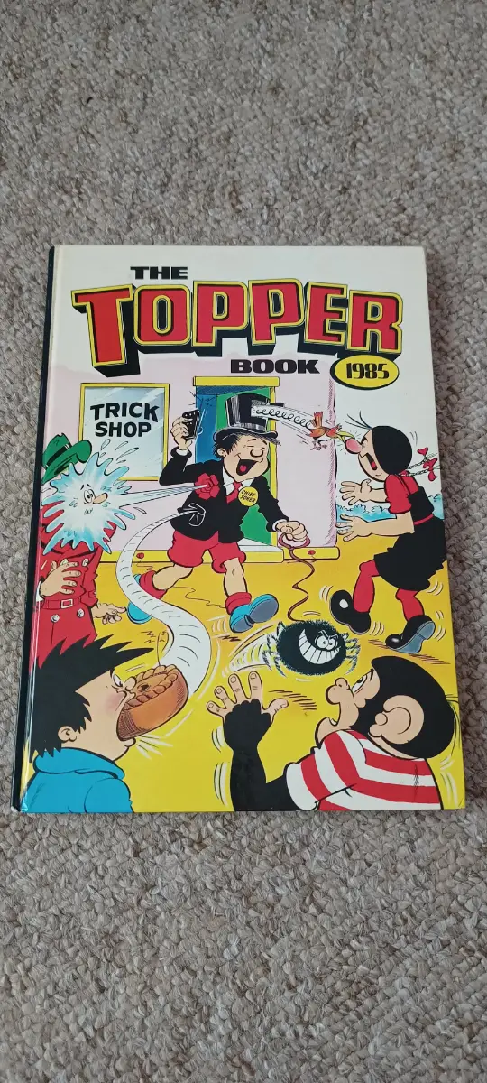 Kids the topper book annual 1985